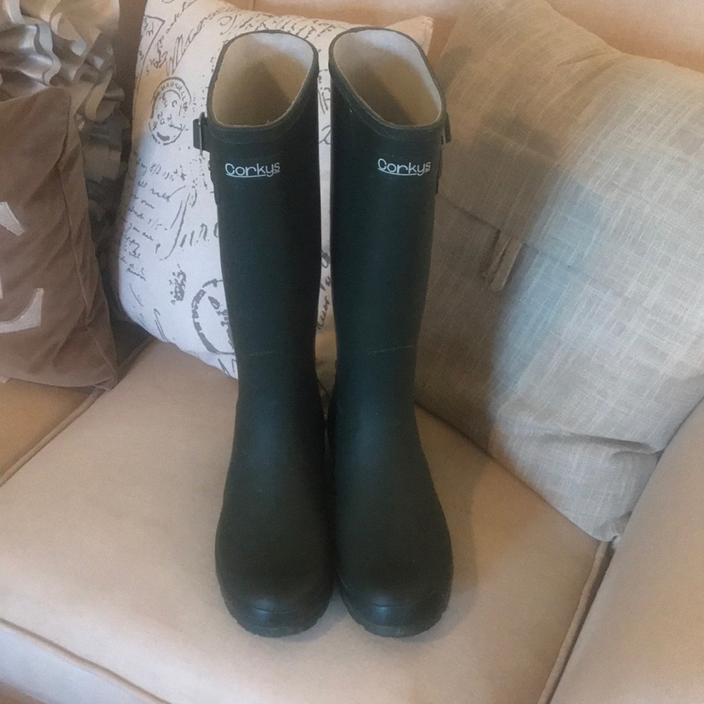 Tall rain boots